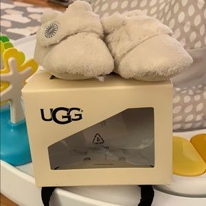 Ugg infant booties